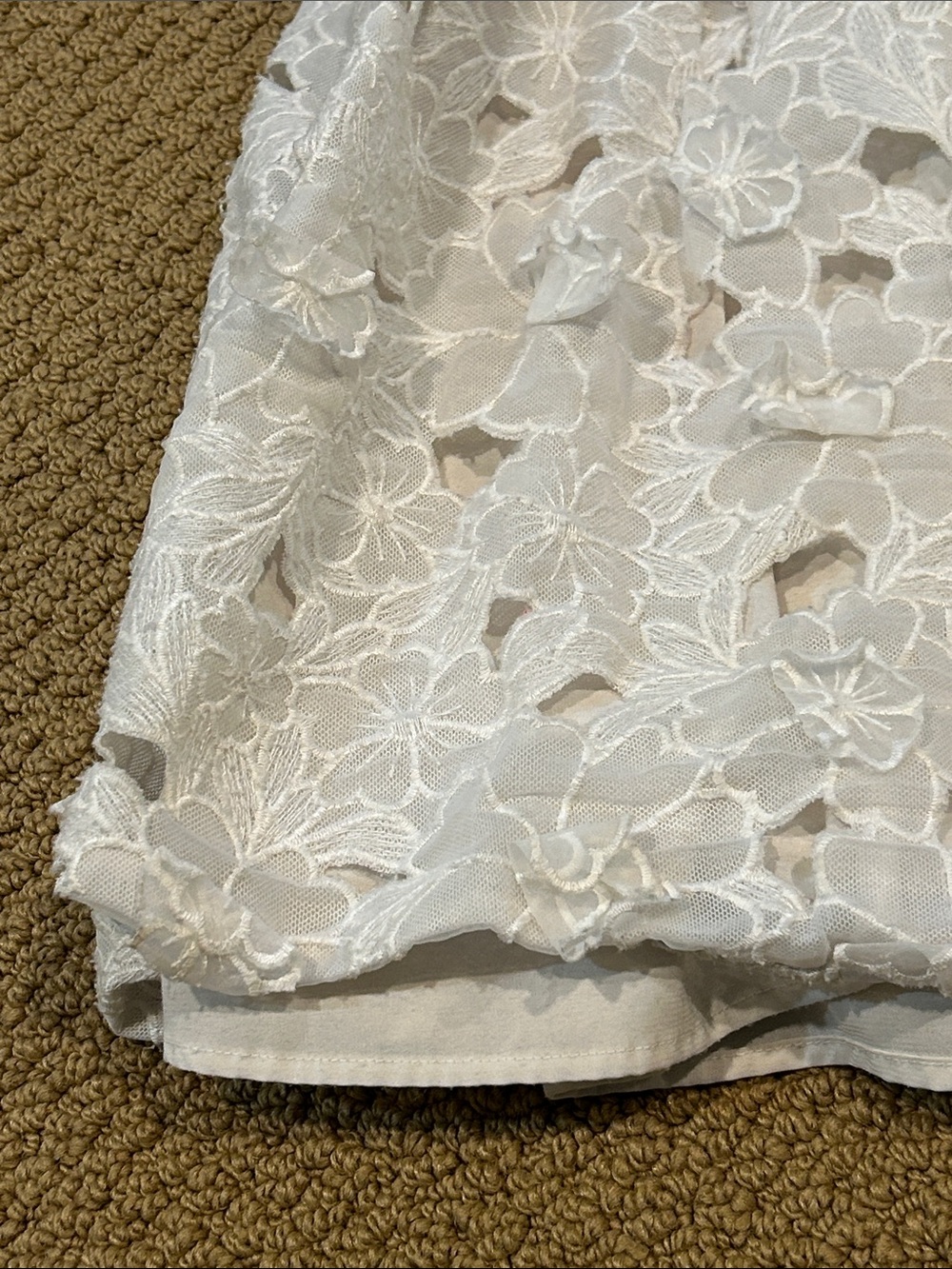 For Love & Lemons Leighton Mini Dress size Medium White Floral Applique - Picture 11 of 17
